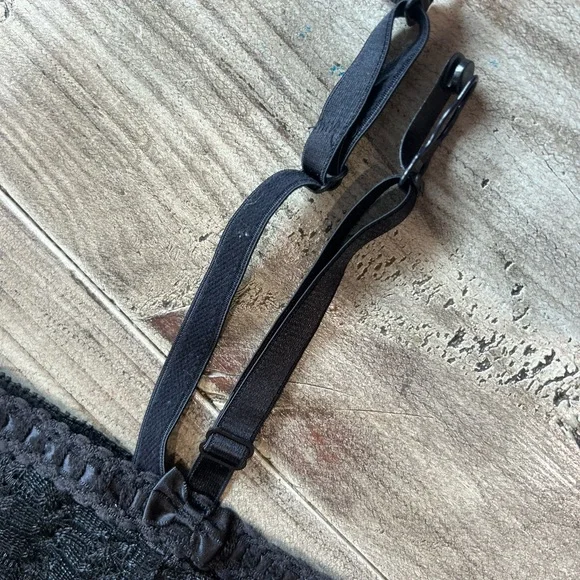 Vintage Christian Dior Black Garter Belt with Straps Medium VTG